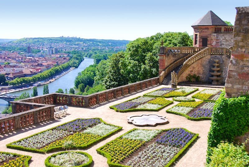 Würzburg - Festung Marienberg, der Fürstengarten - ©Thomas Jablonski - stock.adobe.com