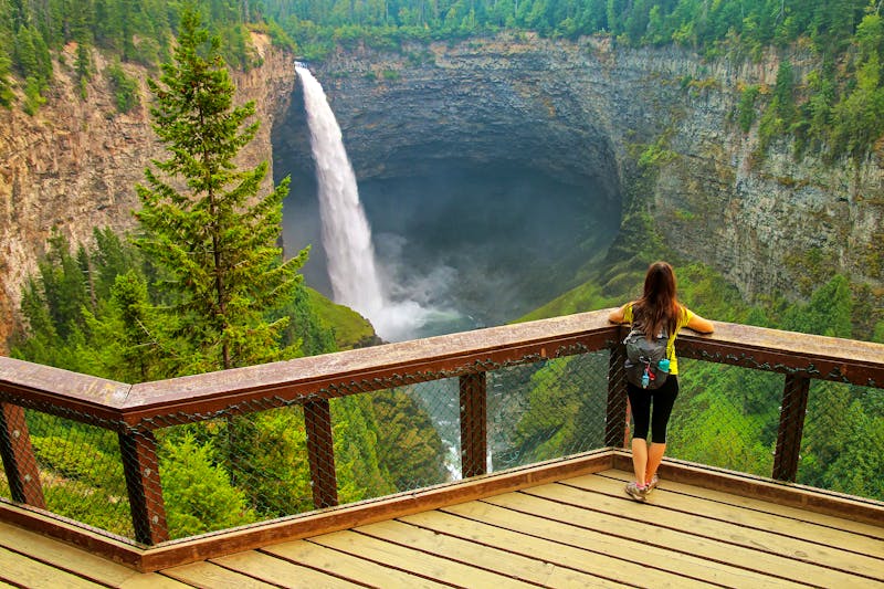 Helmcken Wasserfall im Wells Gray Provincial Park - ©donyanedomam - stock.adobe.com