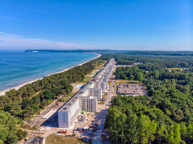 KdF-Koloss in Prora auf der Ostseeinsel Rügen - ©©BeckArt - stock.adobe.com