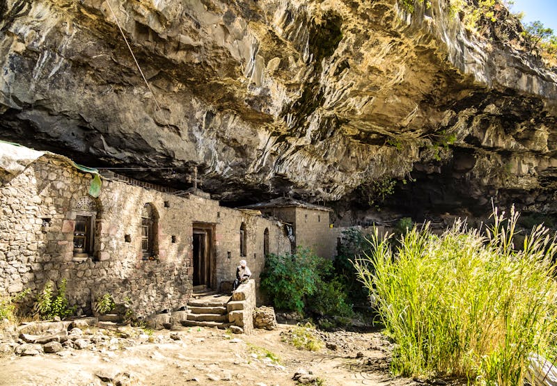 Grottenkirche Neakuto Leab nahe Lalibela - &copy;rudiernst - stock.adobe.com
