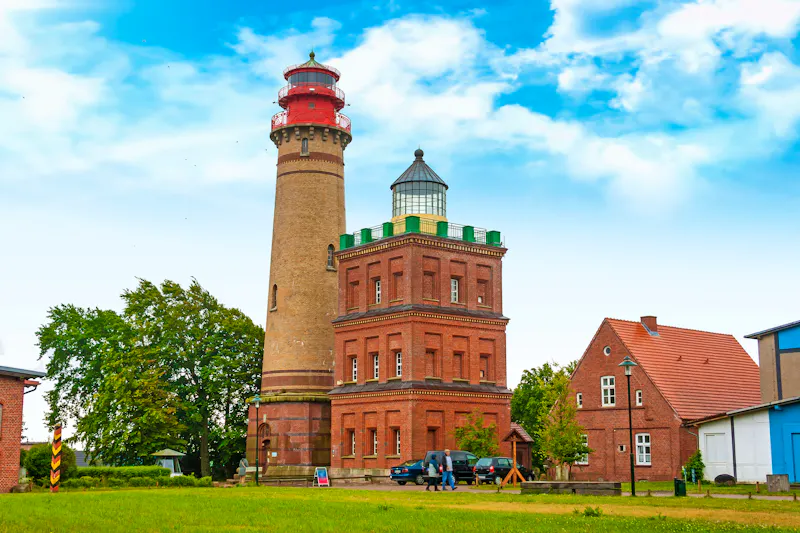 Kap Arkona auf der Ostsee-Insel Rügen - neuer Leuchtturm und  historischer Schinkelturm - &copy;©aldorado - stock.adobe.com