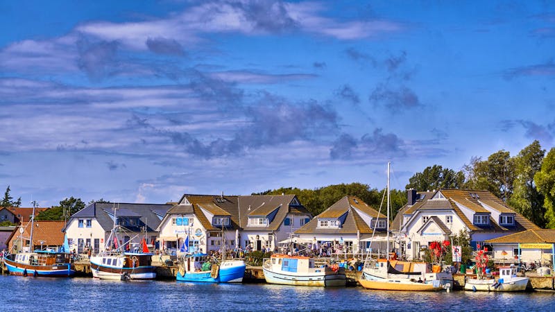 Ostsee-Insel Hiddensee - Hafen in Vitte - ©©DR pics - stock.adobe.com