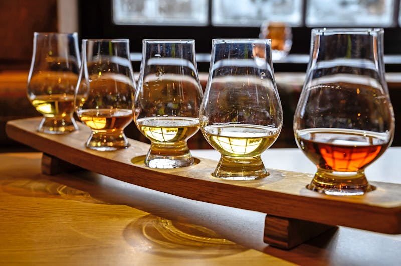 Scotch Whisky Tasting  - ©barmalini - stock.adobe.com