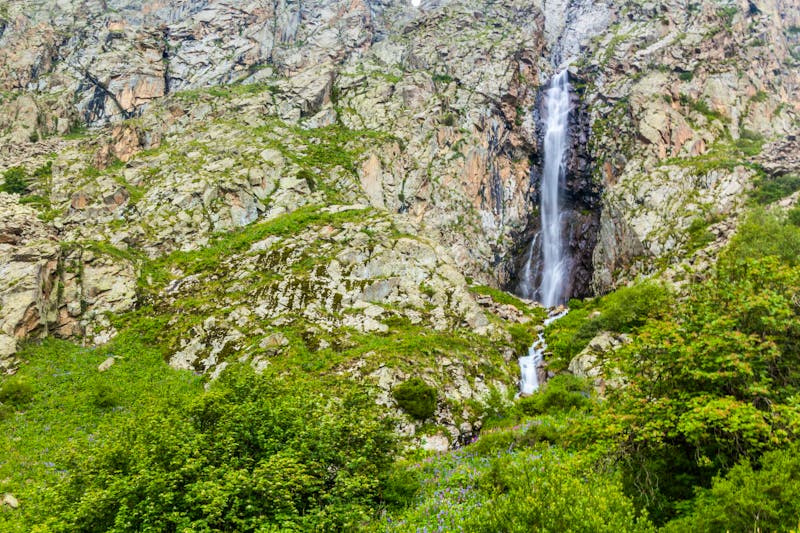 Wasserfall im Ala-Artscha-Nationalpark - ©Matyas Rehak - stock.adobe.com