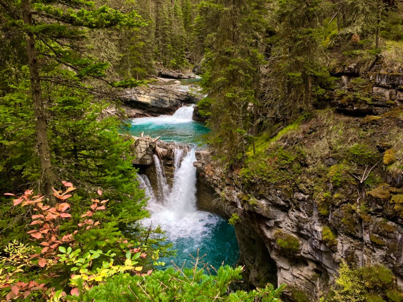 Wanderung im Johnston Canyon - Banff-Nationalpark - ©Eberhardt TRAVEL - Elisabeth Fox-Maerki