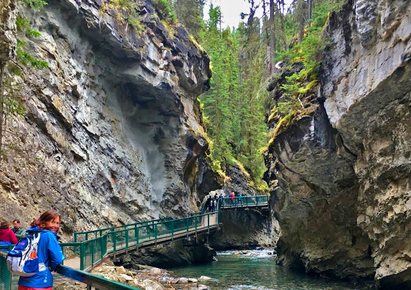 Wanderung im Johnston Canyon - Banff-Nationalpark - ©Eberhardt TRAVEL - Elisabeth Fox-Maerki