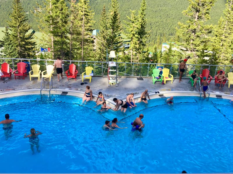 Banff Hot Springs - Radium Thermalbad - ©Eberhardt TRAVEL - Elisabeth Fox-Maerki