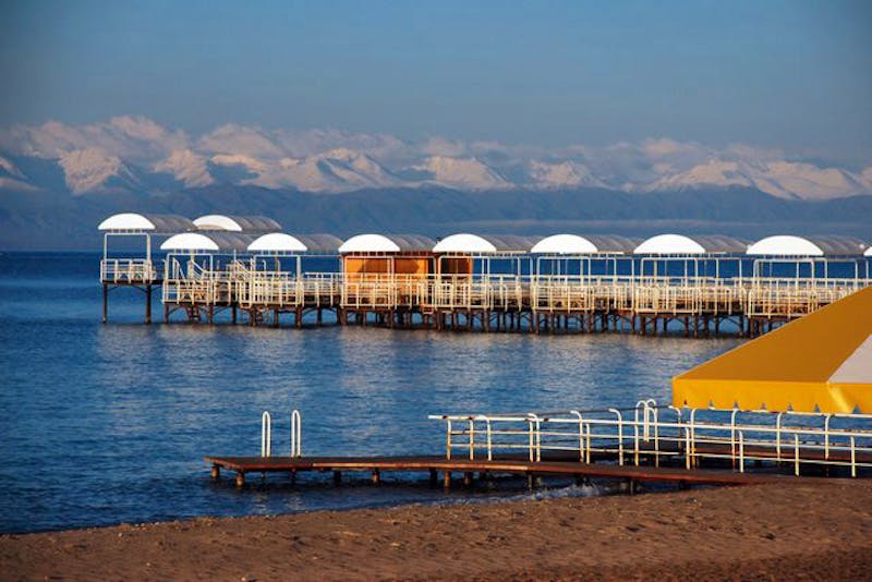 Hotel Raduga - Strand am Issyk-Kul-See - ©Hotel Raduga