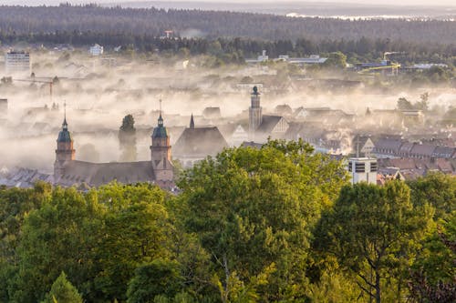 Freudenstadt im Morgendunst &ndash; &copy; "© Stadt Freudenstadt / Foto: Heike Butschkus
