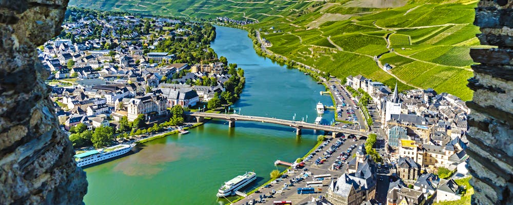 Bernkastel-Kues an der Mosel in Rheinland-Pfalz – © Birgit Reitz-Hofmann - Adobe Stock