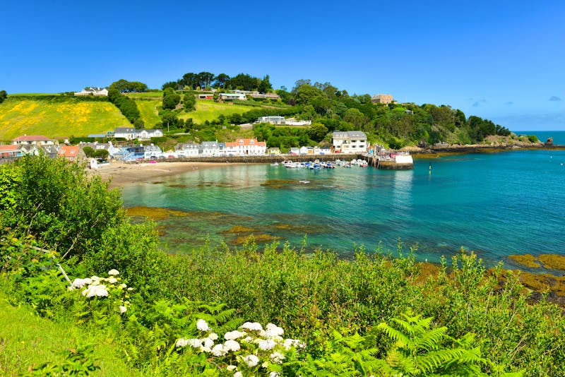 Rozel Bay auf der Insel Jersey - ©©alagz - stock.adobe.com