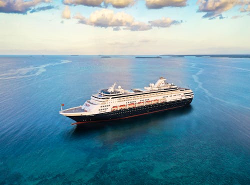 VASCO DA GAMA &ndash; &copy; nicko cruises Schiffsreisen GmbH