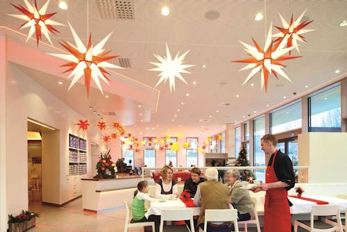 Herrnhuter Sterne Manufaktur &ndash; &copy; Herrnhuter Sterne GmbH