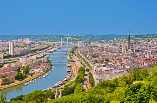 Rouen am Fluss Seine in der Normandie &ndash; &copy; Sergiy Nykonenko -  Adobe Stock