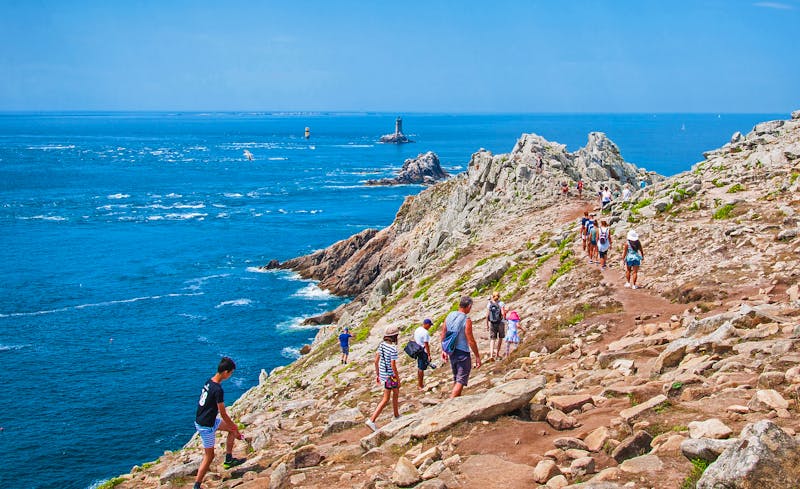 Wanderung zum Pointe du Raz in der Bretagne - ©Raphtong - Adobe Stock