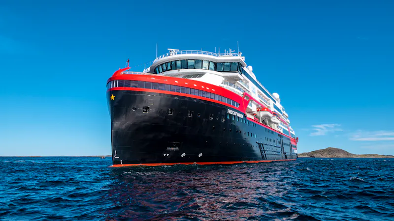 MS Fridtjof Nansen Hurtigruten - &copy;© Andrea Klaussner 2020 / Hurtigruten