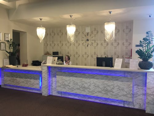 Rezeption Hotel St. Lukas &ndash; &copy; Hotel St. Lukas