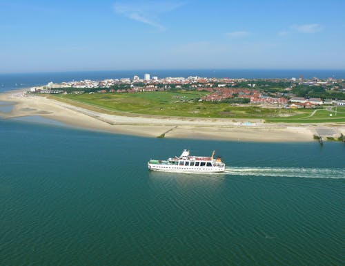 Nordseeinsel Norderney - Fähre – © Martina Topf - stock.adobe.com