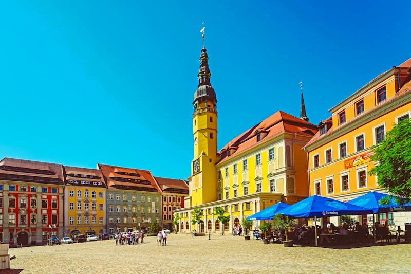 Marktplatz und Rathaus in Bautzen - ©©modernmovie - stock.adobe.com