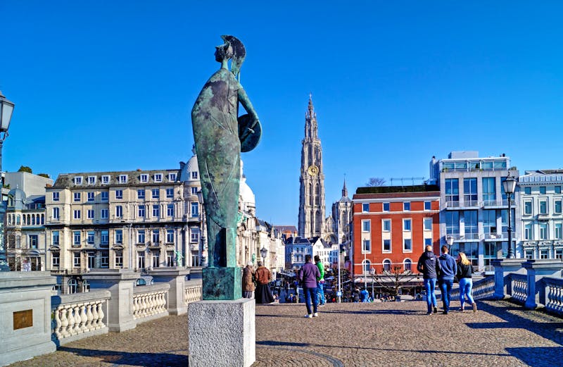 Stadtrundgang in Antwerpen - ©©fagnard - stock.adobe.com