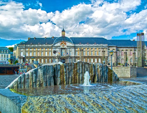 Platz Saint-Lambert in Lüttich - Belgien – © ©Flaviu Boerescu - stock.adobe.com