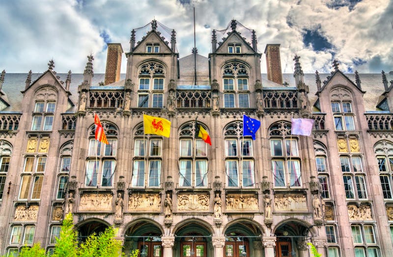 Palast der Fürstbischöfe in Lüttich - ©©Leonid Andronov - stock.adobe.com