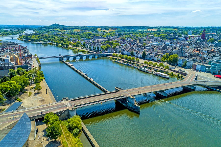 Maastricht am Fluss Maas – © ©mikemols - stock.adobe.com