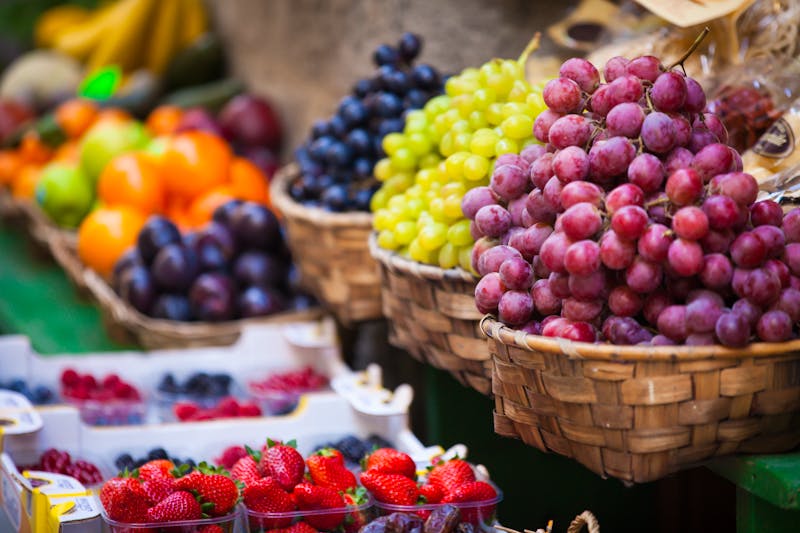 Weintrauben und Früchte - ©Marco Scisetti - stock.adobe.com
