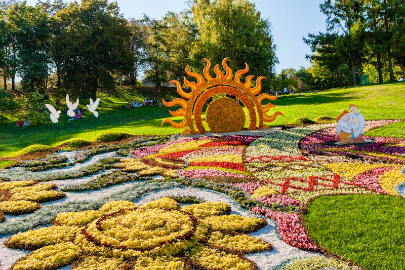 Blumeninsel Mainau - Sommerbepflanzung - ©©Minakryn Ruslan  - stock.adobe.com
