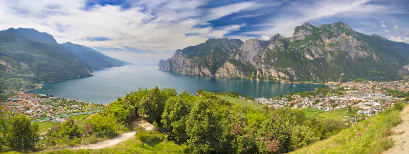 Gardasee - Riva del Garda und Torbole - &copy;Renáta Sedmáková - stock.adobe.com