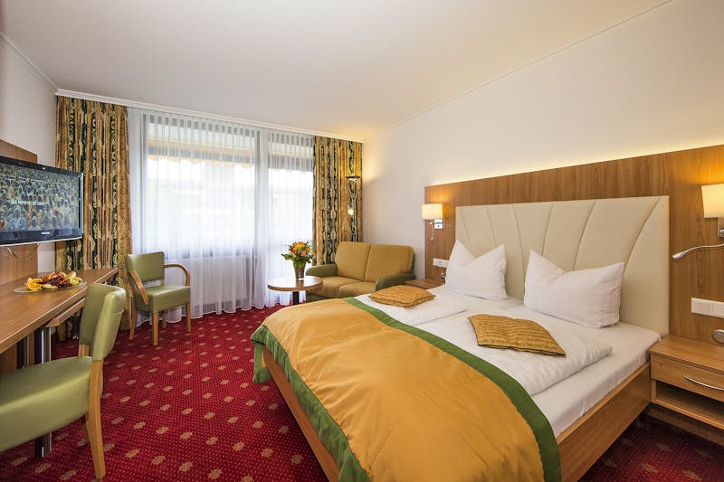 Bad Füssing - Johannesbad Thermalhotel Ludwig Thoma - Zimmerbeispiel – ©Johannesbad Hotels Bad Füssing GmbH