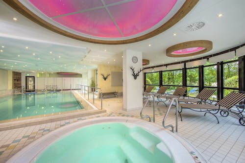 Bad Füssing - Johannesbad Thermalhotel Ludwig Thoma - Thermalbad &ndash; &copy; Johannesbad Hotels Bad Füssing GmbH