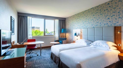 Zimmerbild_Hilton_Straßburg – © https://www.hilton.com/en/hotels/sxbhitw-hilton-strasbourg/gallery/