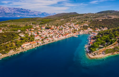 Povlja auf der Insel Brac in Kroatien &ndash; &copy; ?????? ???? - stock.adobe.com