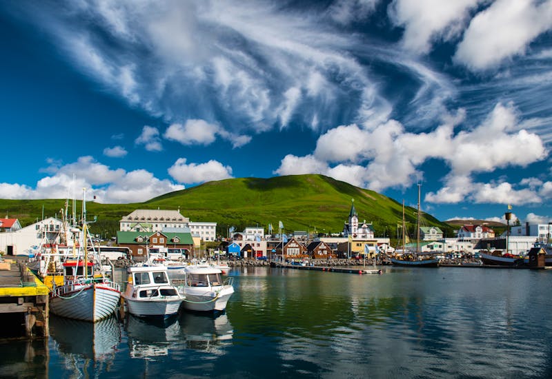 Der Hafen von Husavik in Nord-Island - ©forcdan - stock.adobe.com