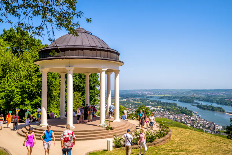 Niederwaldtempel in Rüdesheim am Rhein - Hessen, Deutschland - &copy;Sina Ettmer - stock.adobe.com