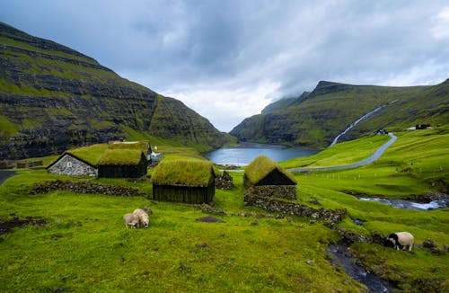 Saksun auf der Insel Streymoy &ndash; &copy; ©Pedro - stock.adobe.com
