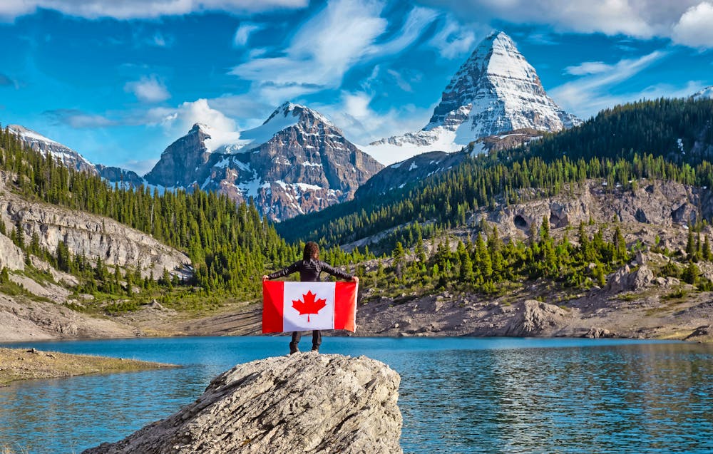 In den Rocky Mountains bei Banff &ndash; &copy; © Edgar Bullon - Adobe Stock