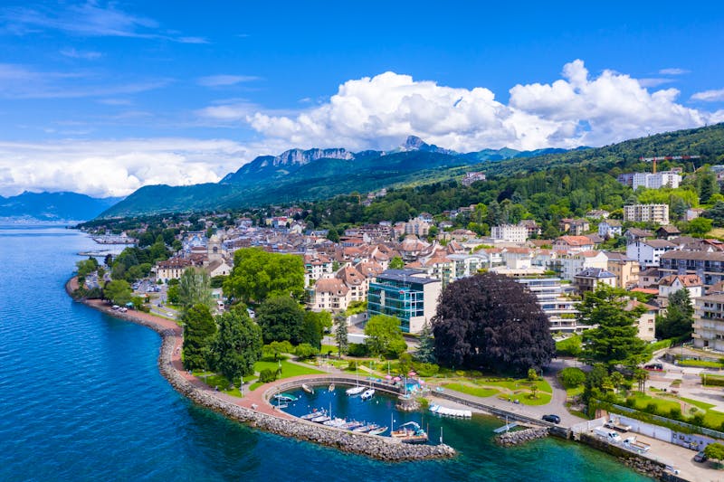Evian am Genfer See - ©©Samuel B. - stock.adobe.com