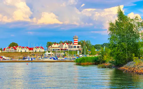 Geierswalde Leuchtturm im Lausitzer Seenland &ndash; &copy; LianeM - stock.adobe.com