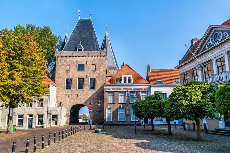 Hansestadt Kampen an der IJssel - Koornmarkt - ©TasfotoNL - stock.adobe.com