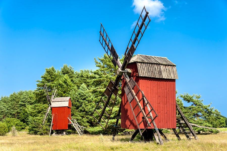 Windmühlen auf der Insel Öland – © ©Rolf G. Wackenberg - stock.adobe.com