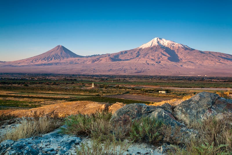 Armenien - Blick zum Berg Ararat - ©Alex Ishchenko - stock.adobe.com