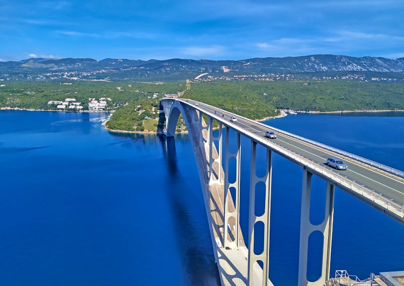 Brücke zur Insel Krk in Kroatien - ©©Peter Polic - stock.adobe.com