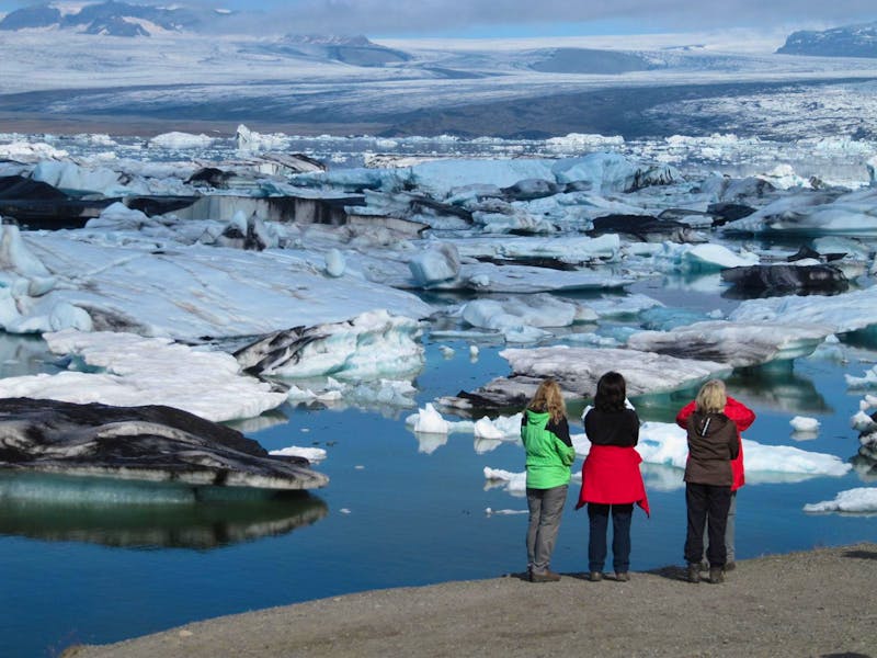 Island - an der Gletscherlagune des mächtigen Vatnajökull - ©Eberhardt TRAVEL GmbH