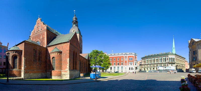 Riga - am Domplatz - ©Taras Vyshnya - stock.adobe.com