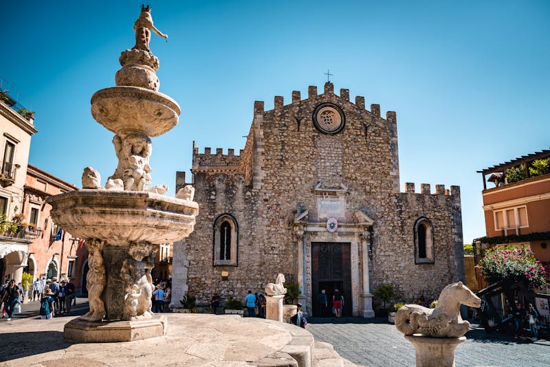 Taormina - Domplatz - ©mantvydasd - stock.adobe.com