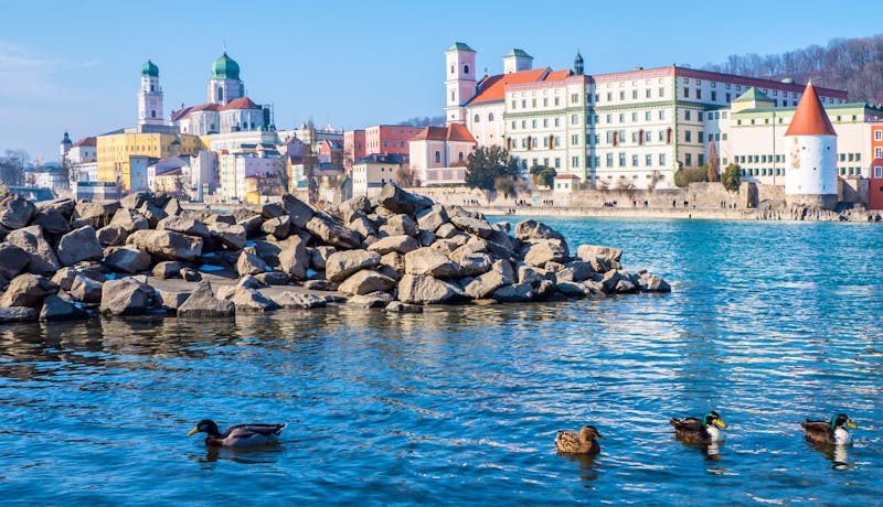 Panorama von der Innpromenade in Passau - ©©Animaflora PicsStock - stock.adobe.com