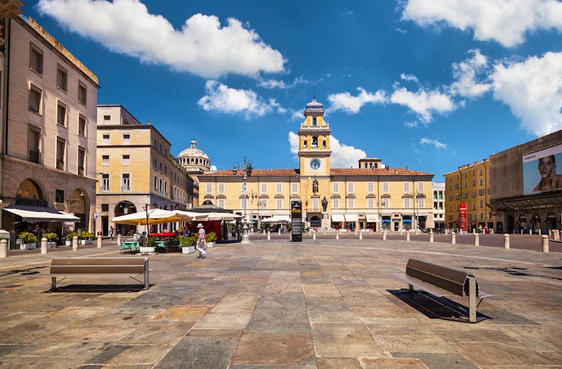 Parma - Piazza Garibaldi - ©olga demchishina - stock.adobe.com