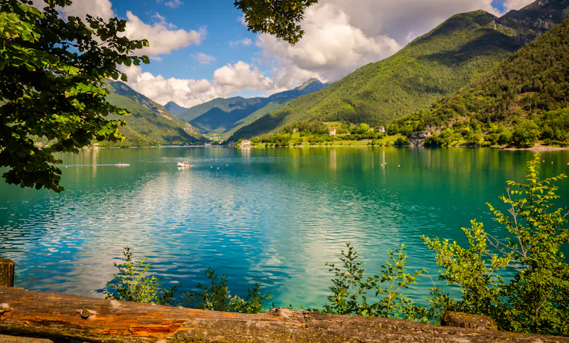 Ledro-See im Ledro-Tal im Trentino - &copy;©lorenza62 - stock.adobe.com